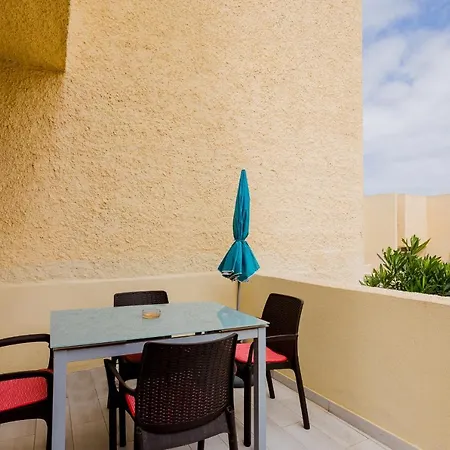 Costa Adeje Cortijo 1-8 * プラヤ・デ・ラス・アメリカス